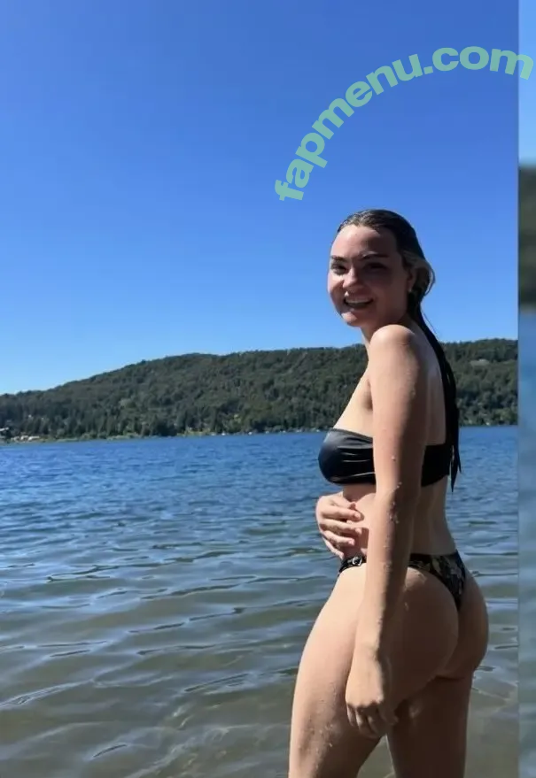 violepietrafesa nude photo #0004 (violepietrafesa)