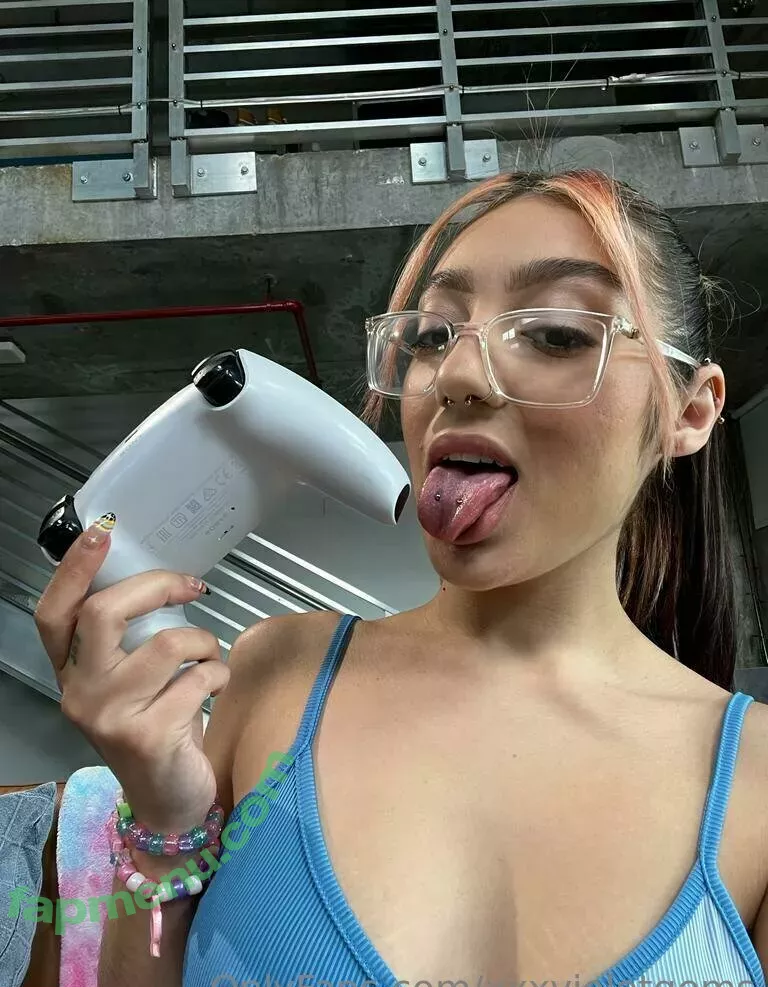 Violet Gems nude photo #0029 (_violetgems / xxxvioletgems)