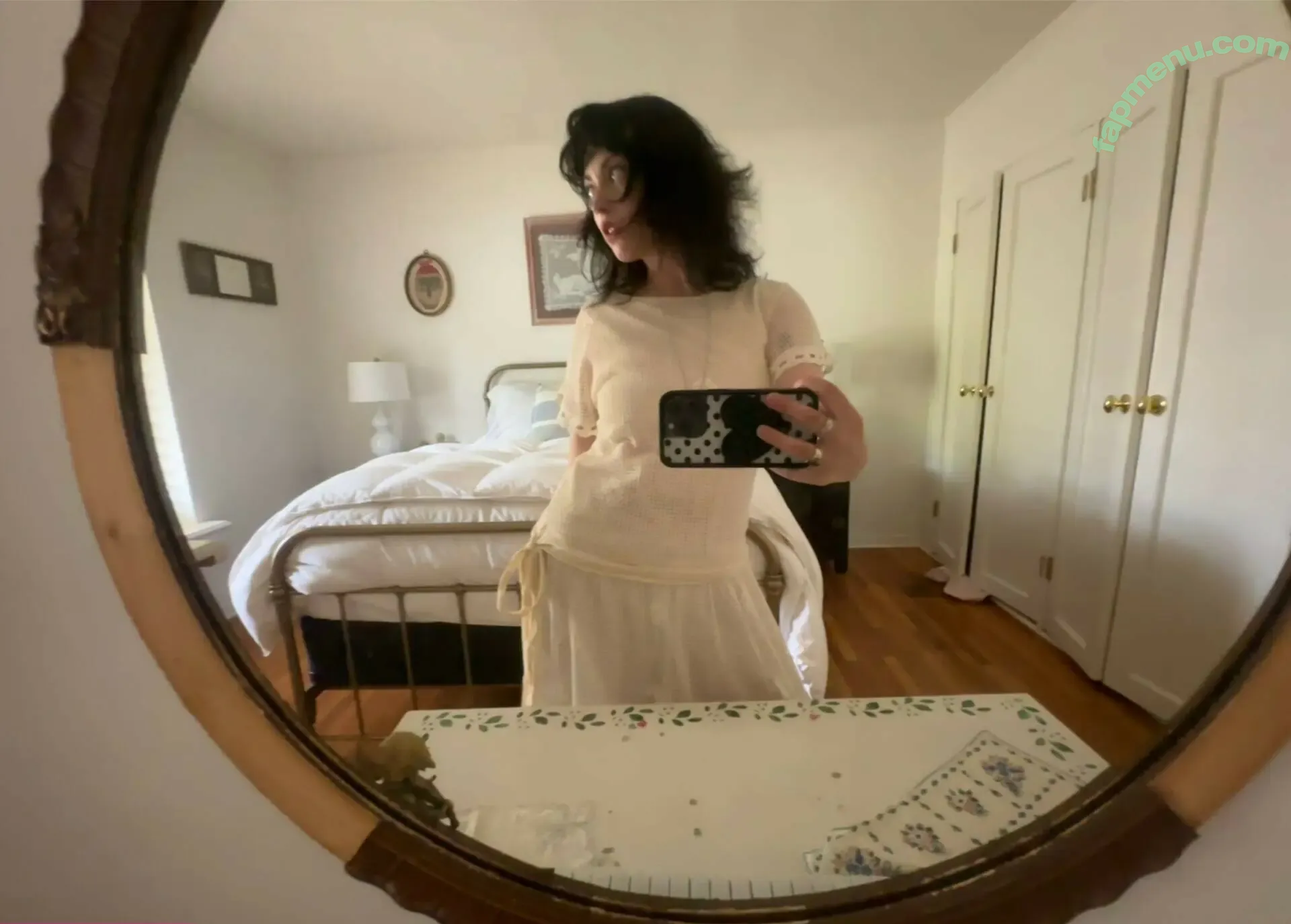 Violet Grohl nude photo #0032 (viioletgrohl)