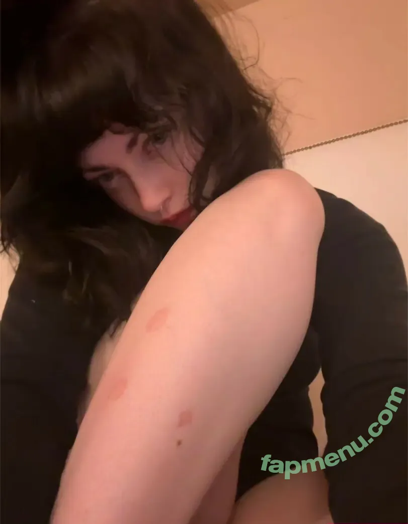 Violet Grohl nude photo #0034 (viioletgrohl)