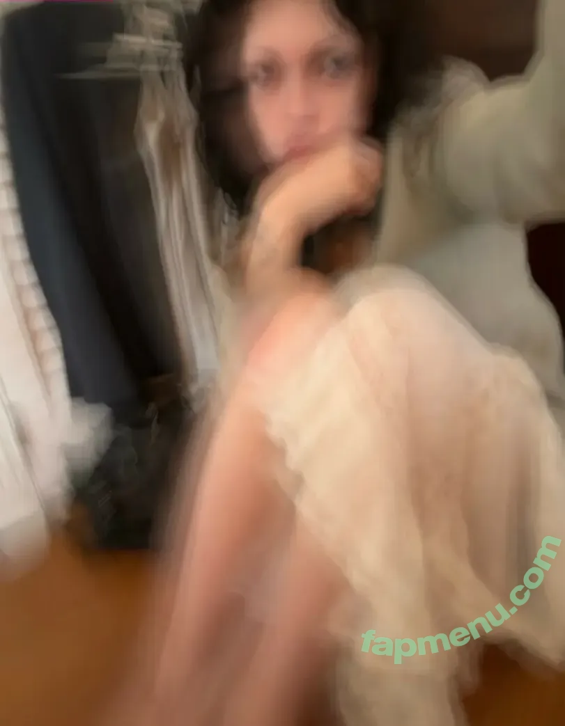 Violet Grohl nude photo #0049 (viioletgrohl)