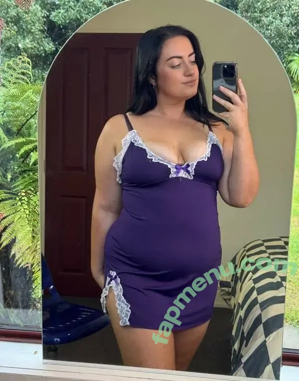 Violet Mae nude photo #0067 (violet.mae / waifuviolet)