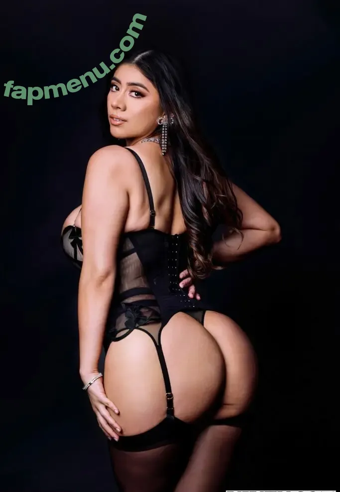 Violet Myers nude photo #0040 (violetmyers / violetsaucy / waifuviolet)