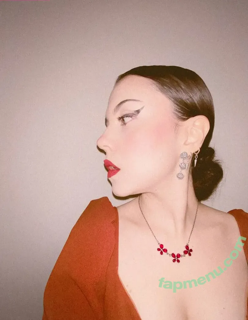 Violet Orlandi nude photo #0194 (tinyshysiren / violet_orlandi)