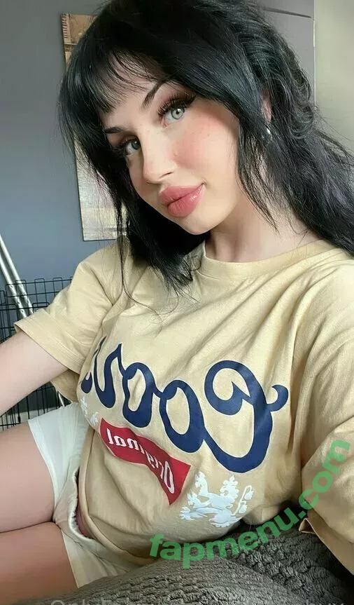 Violetbabyx nude photo #0087 (Hornyunicornn / Vibabyx)