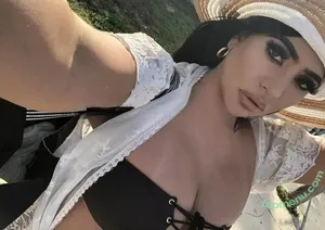  nude photo #0003