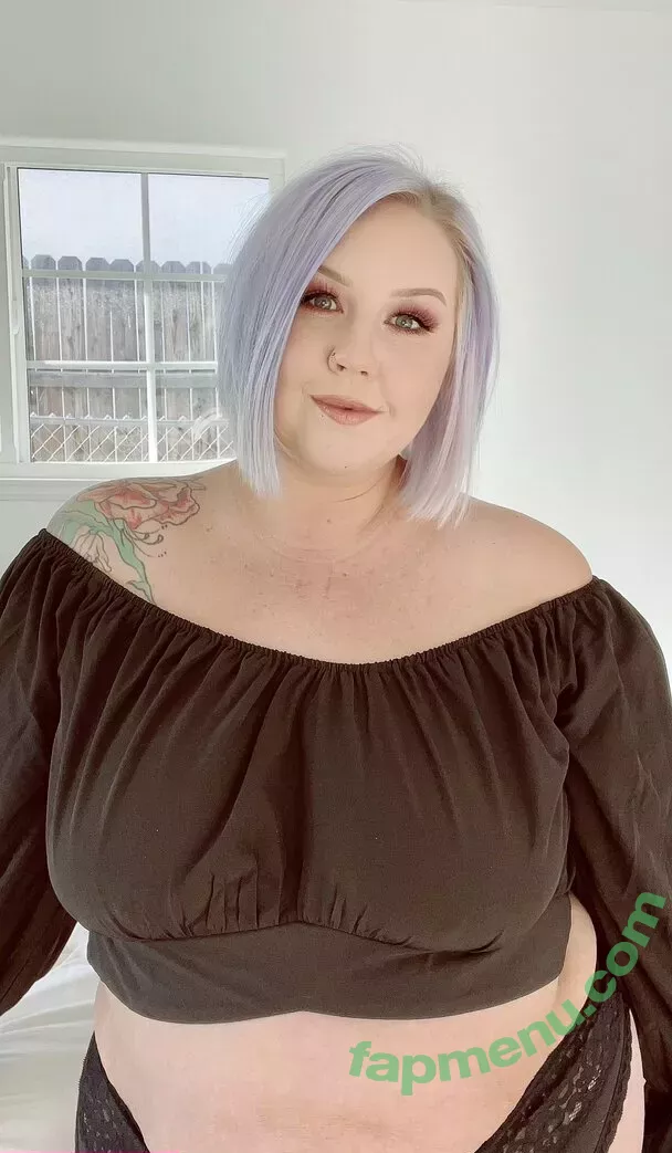 violetmae48 nude photo #0008 (violet_mae48)