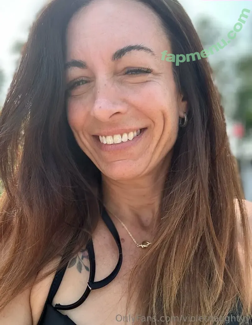 violetnaughtyy nude photo #0084 (violetnaughtyy)