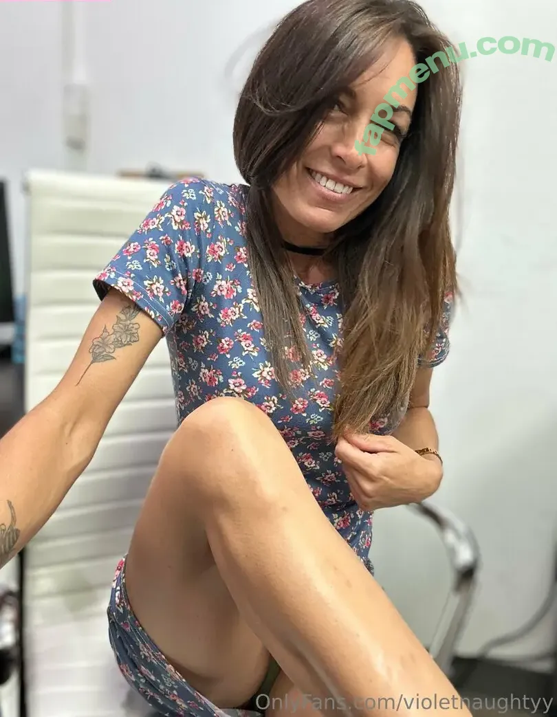 violetnaughtyy nude photo #0101 (violetnaughtyy)