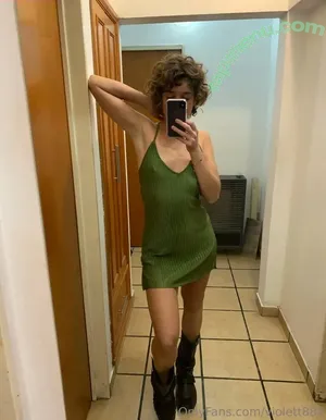 violett888 / viole8888 nude photo #0004