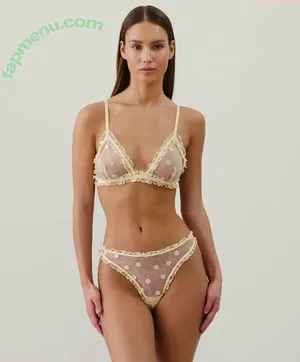 Violetta Vakarchuk / vviolettavakarchuk nude photo #0008