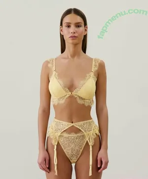 Violetta Vakarchuk / vviolettavakarchuk nude photo #0018