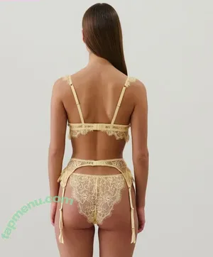 Violetta Vakarchuk / vviolettavakarchuk nude photo #0020