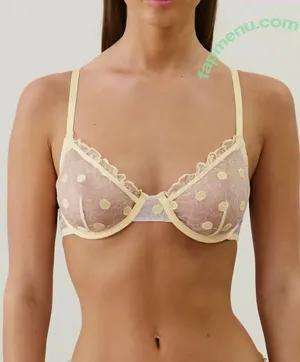 Violetta Vakarchuk / vviolettavakarchuk nude photo #0023