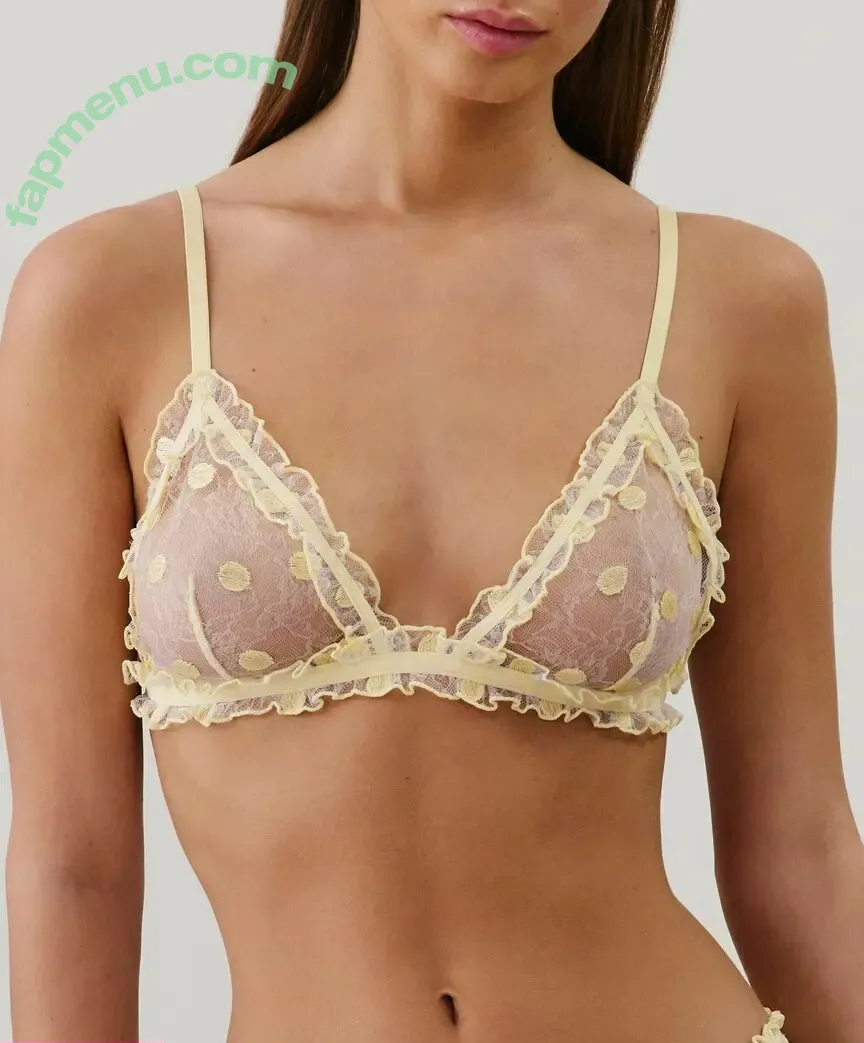 Violetta Vakarchuk nude photo #0009 (vviolettavakarchuk)