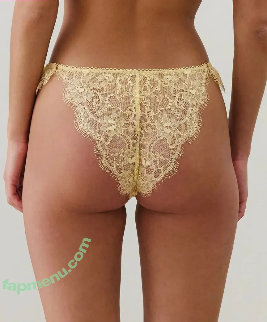 Violetta Vakarchuk nude photo #0017 (vviolettavakarchuk)