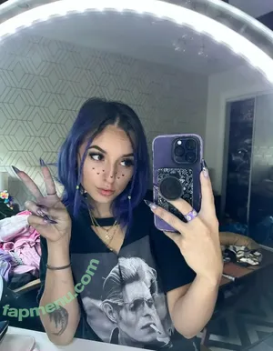  nude photo #0002