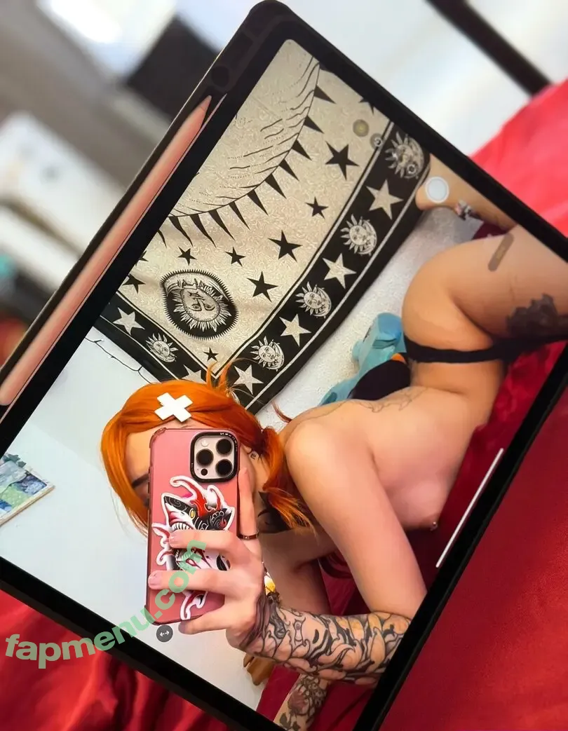 vip.lunarivy nude photo #0019 (lunarrivy)