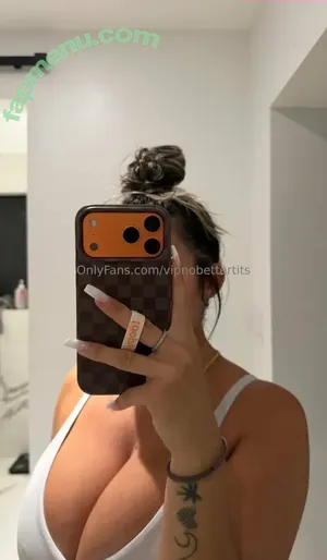 Vipnobettertits nude photo #0030