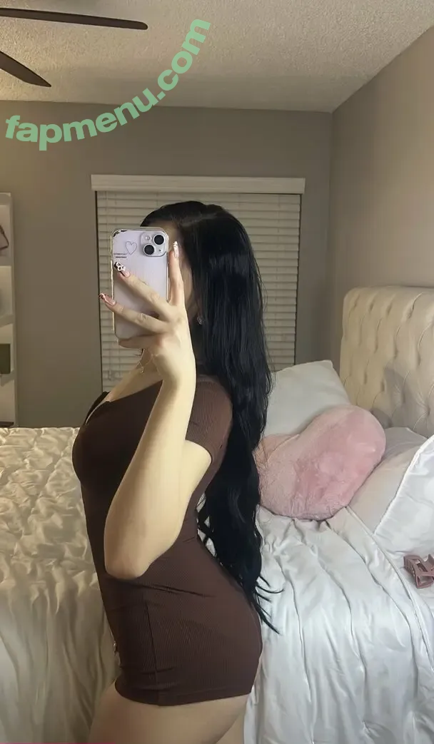 vipvixenn nude photo #0052 (vipvixenn)