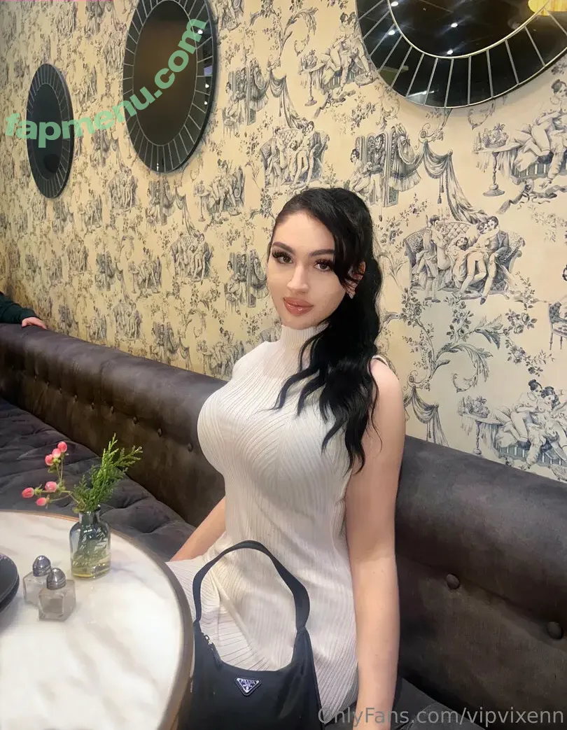 vipvixenn nude photo #0053 (vipvixenn)