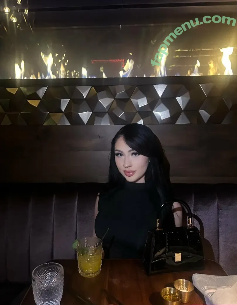 vipvixenn nude photo #0057 (vipvixenn)