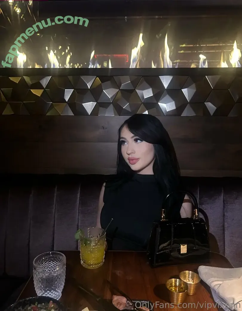 vipvixenn nude photo #0058 (vipvixenn)