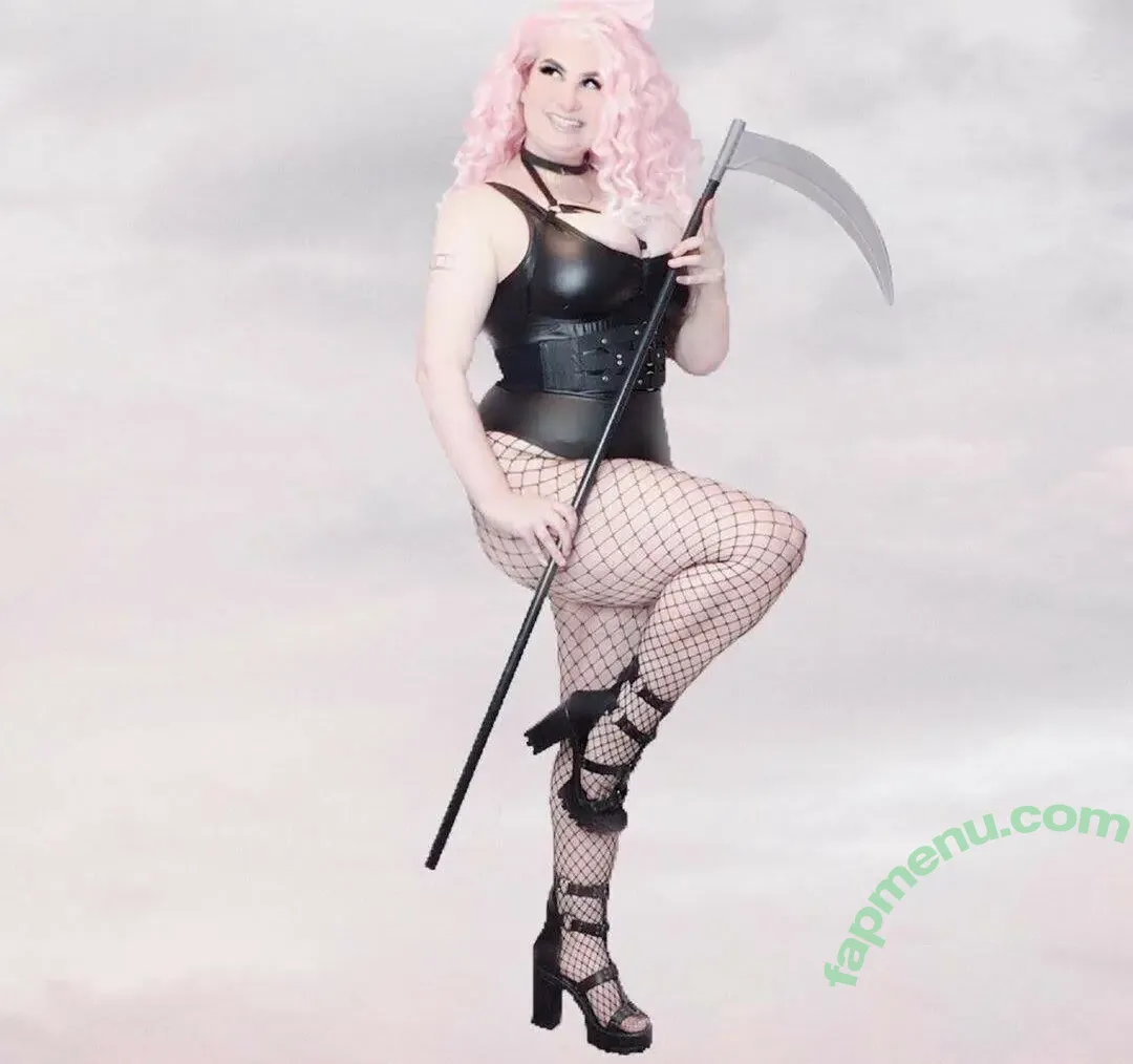 Virgincannibal nude photo #0009 (Canni-Chan / virgin.cannibal)