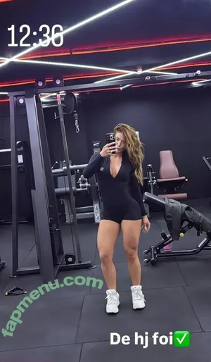 Virginia Fonseca / virginia nude photo #0211