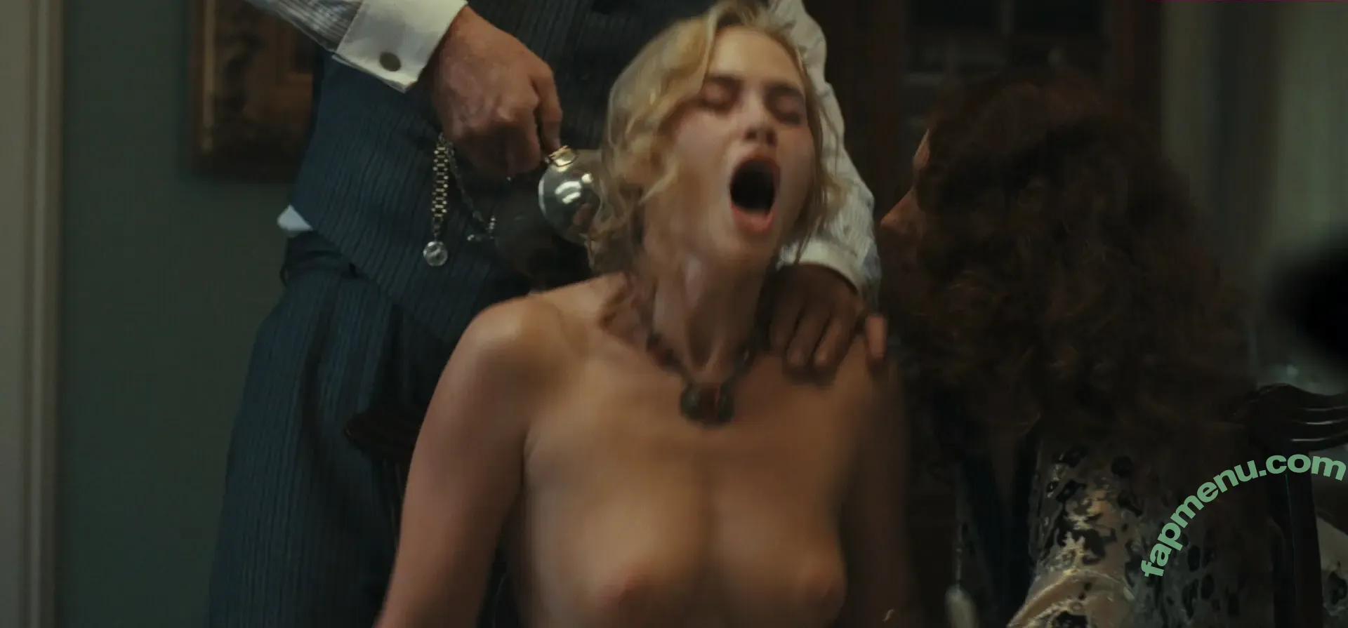 Virginia Gardner nude photo #0288 (Ginny / ginnygardner)
