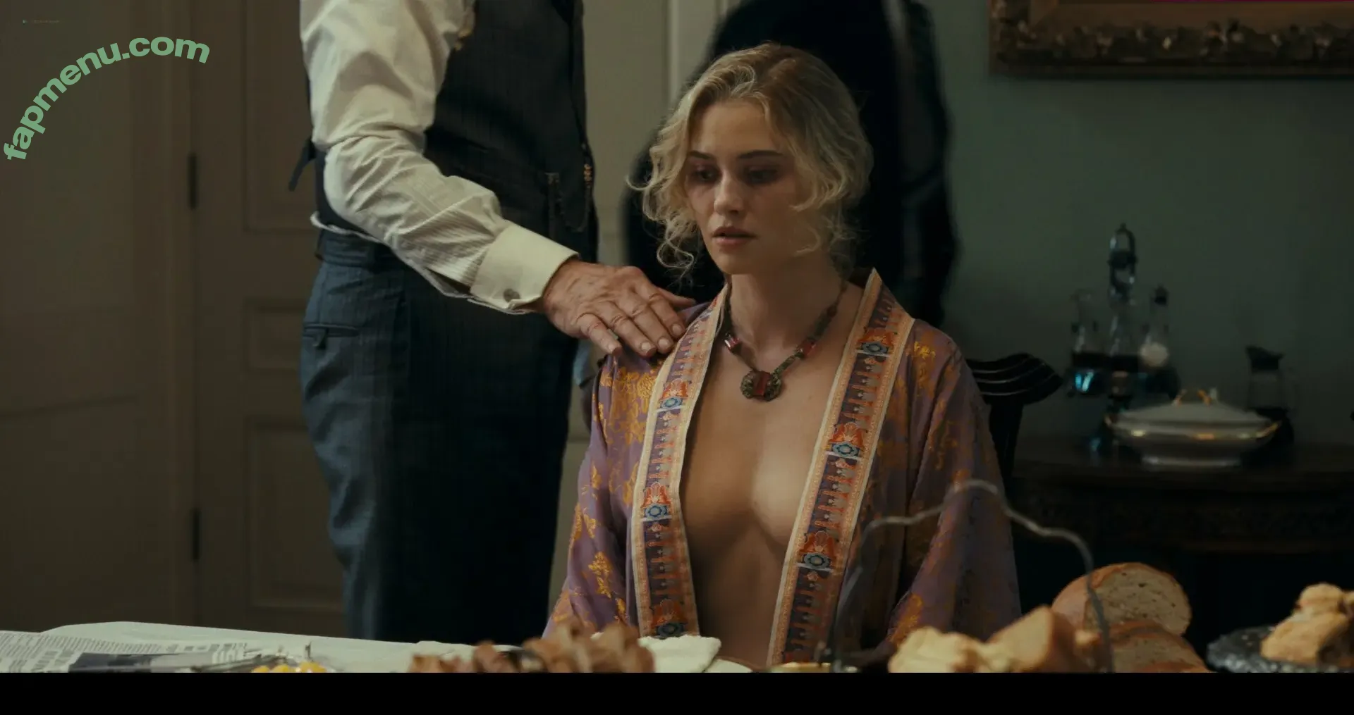 Virginia Gardner nude photo #0306 (Ginny / ginnygardner)