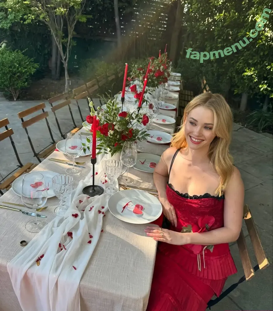 Virginia Gardner nude photo #0370 (VirginiaGardner / ginnygardner)