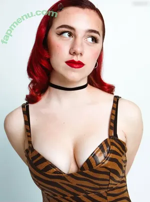  nude photo #0002