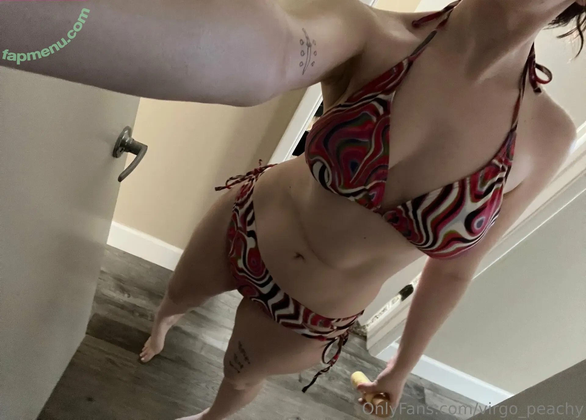 virgo_peachy nude photo #0002 (virgo_peachy)
