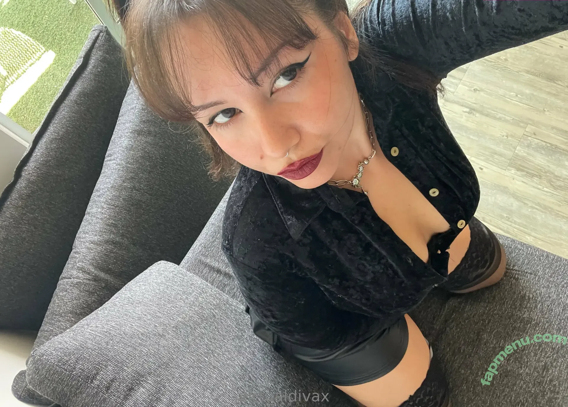virtualdivax nude photo #0154 (virtualdivasllc)