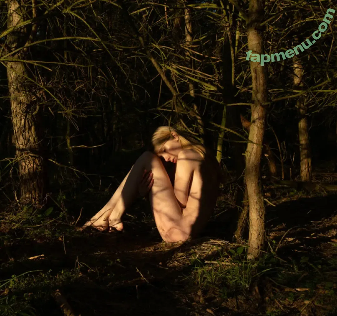Visceratio nude photo #0027 (Visceratio)