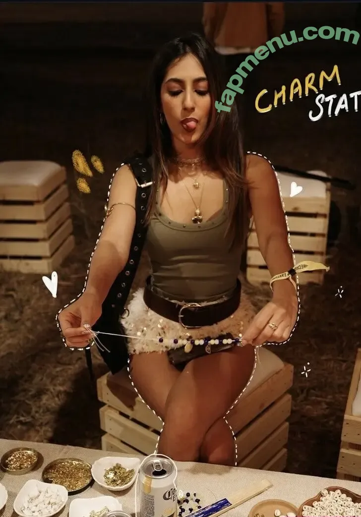 Vishnupriyaaa nude photo #0024 (Vishnu priya)