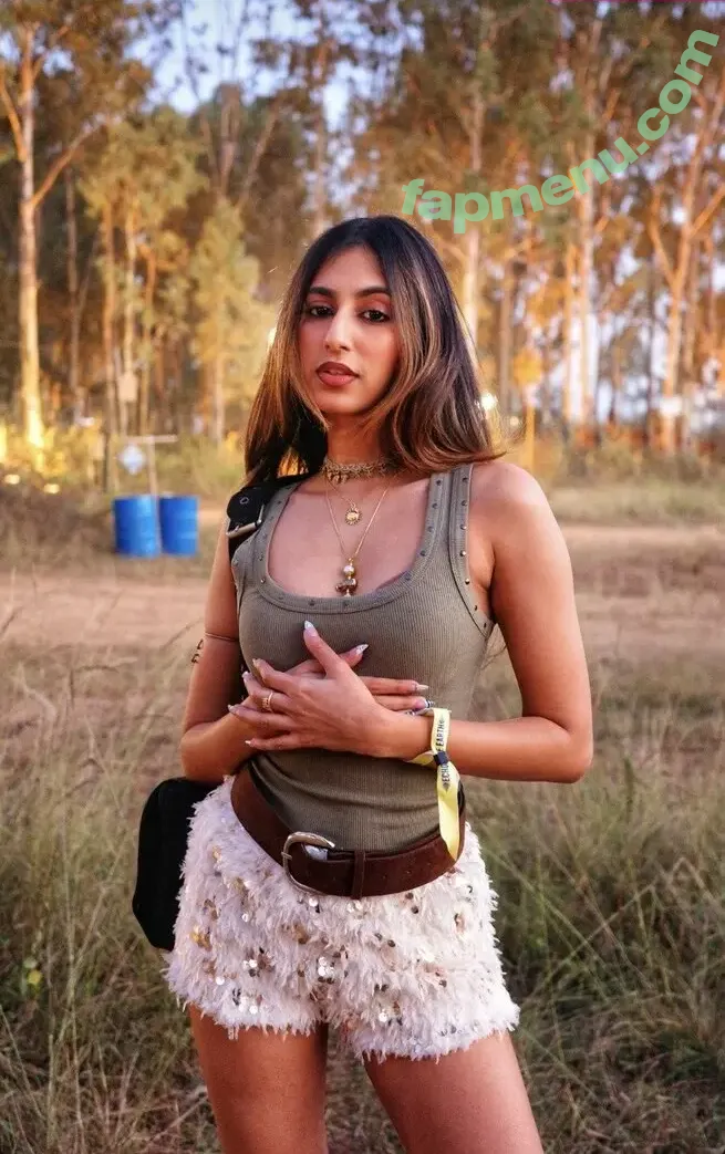 Vishnupriyaaa nude photo #0028 (Vishnu priya)