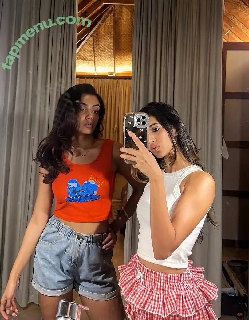 Vishnupriyaaa nude photo #0029 (Vishnu priya)