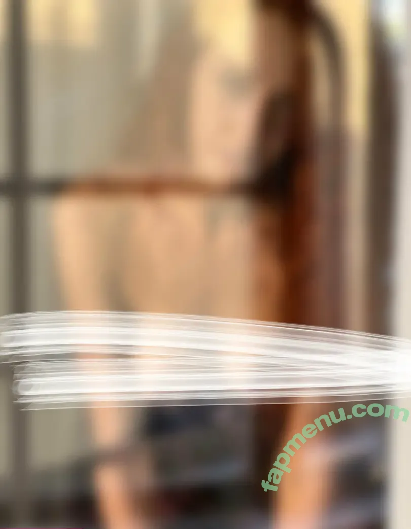 visual.memories nude photo #0008 (visualmemories_)