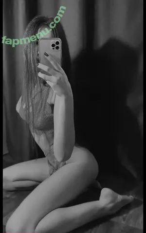 Vitalina22 / vitalina.sukhara nude photo #0036