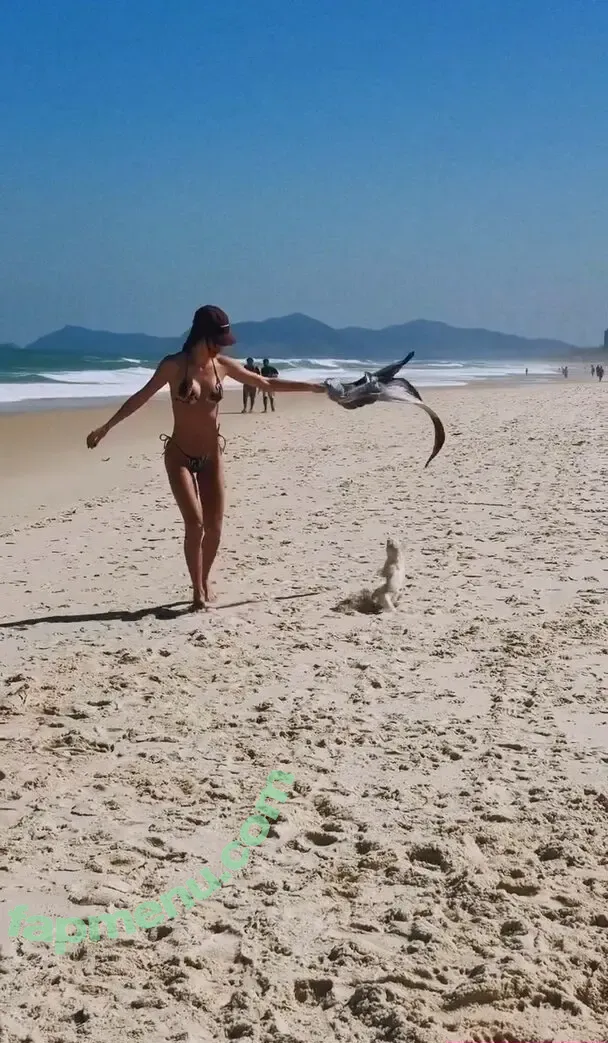 Vitória Strada nude photo #0128 (vitoria / vitoriastrada_)