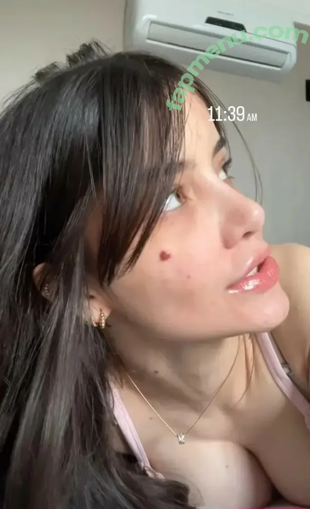 Vitória Castro nude photo #0005 (victoricastro / vidcg)