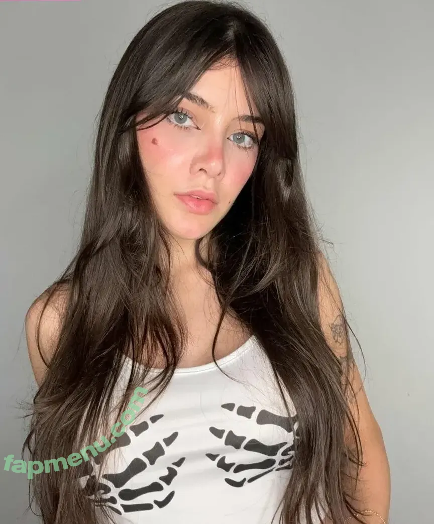 Vitória Castro nude photo #0042 (victoricastro / vidcg)