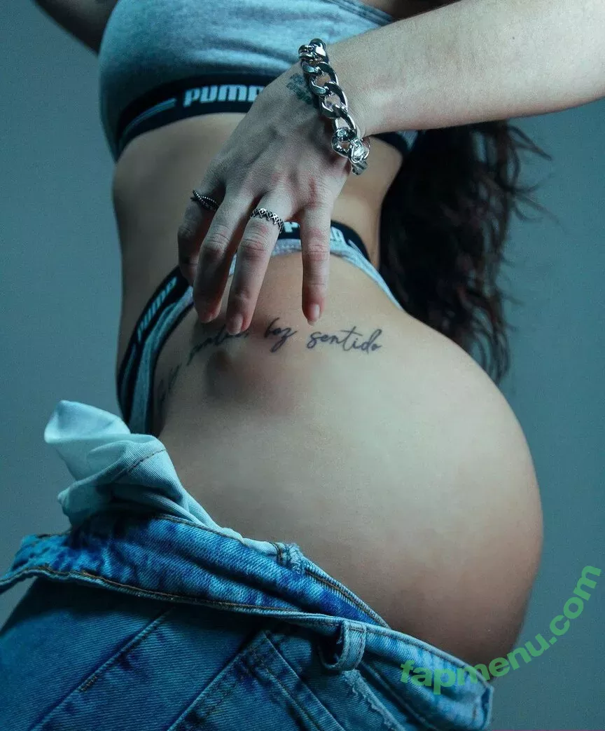 Vitória Kelly nude photo #0027 (victoriakelly01 / vitoriakelly)