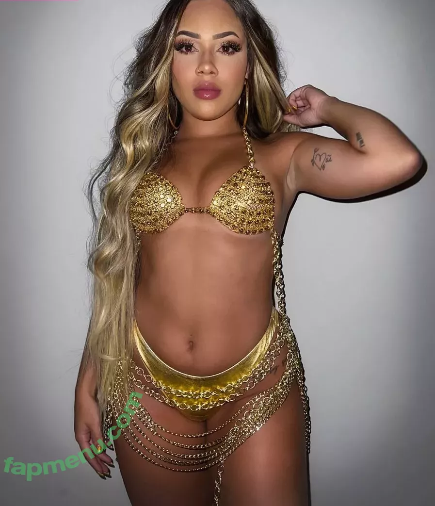 Vitória Kelly nude photo #0097 (victoriakelly01 / vitoriakelly)