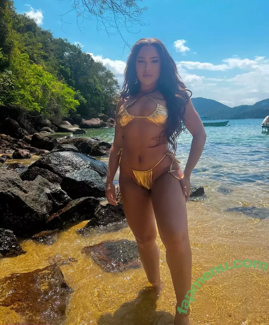 Vitória Kelly nude photo #0107 (victoriakelly01 / vitoriakelly)