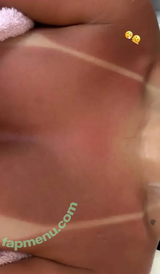 Vitória Kelly nude photo #0408 (victoriakelly01 / vitoriakelly)