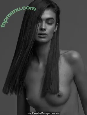  nude photo #0004