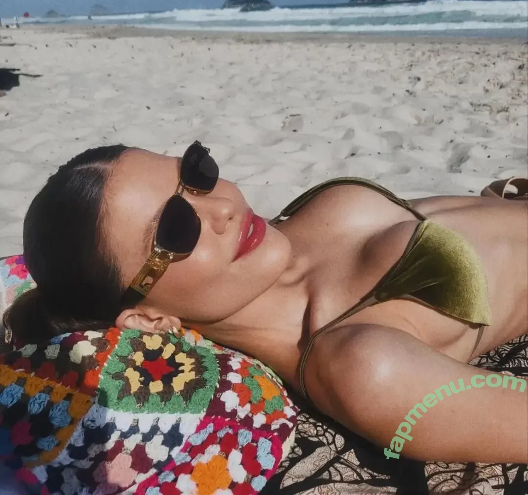 Vitoria Strada nude photo #0033 (vitoriastrada_)